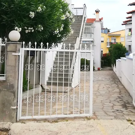 2 Bedroom Flat In Διαμέρισμα